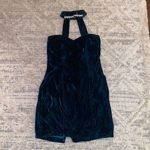 VINTAGE Green Velvet Choker Mini Dress - Picture 1 of 5